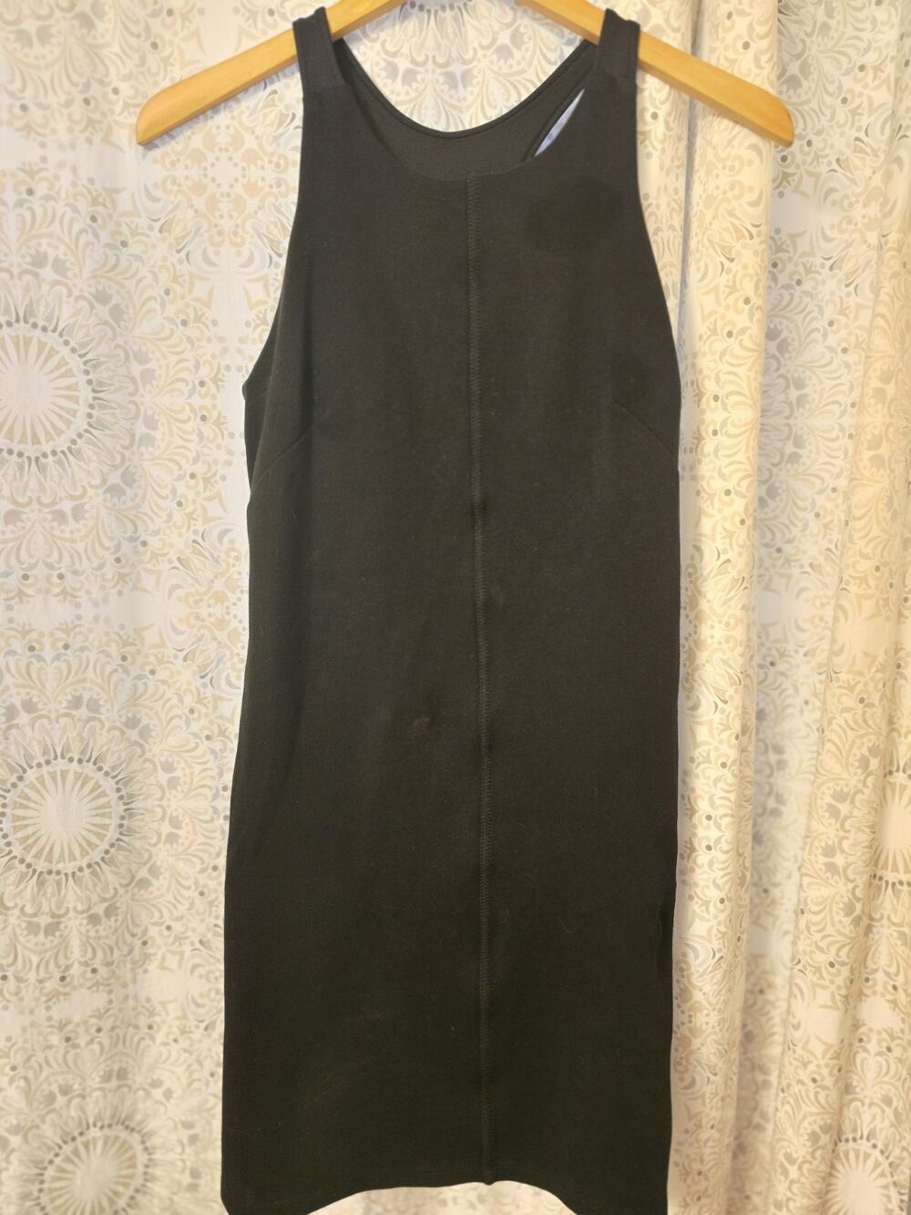 Athleta Whirlwind Tank Dress Built-In Bra Black Sz XS bodycon tennis pickle LBD